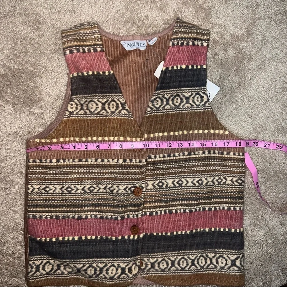 Vintage tangibles striped